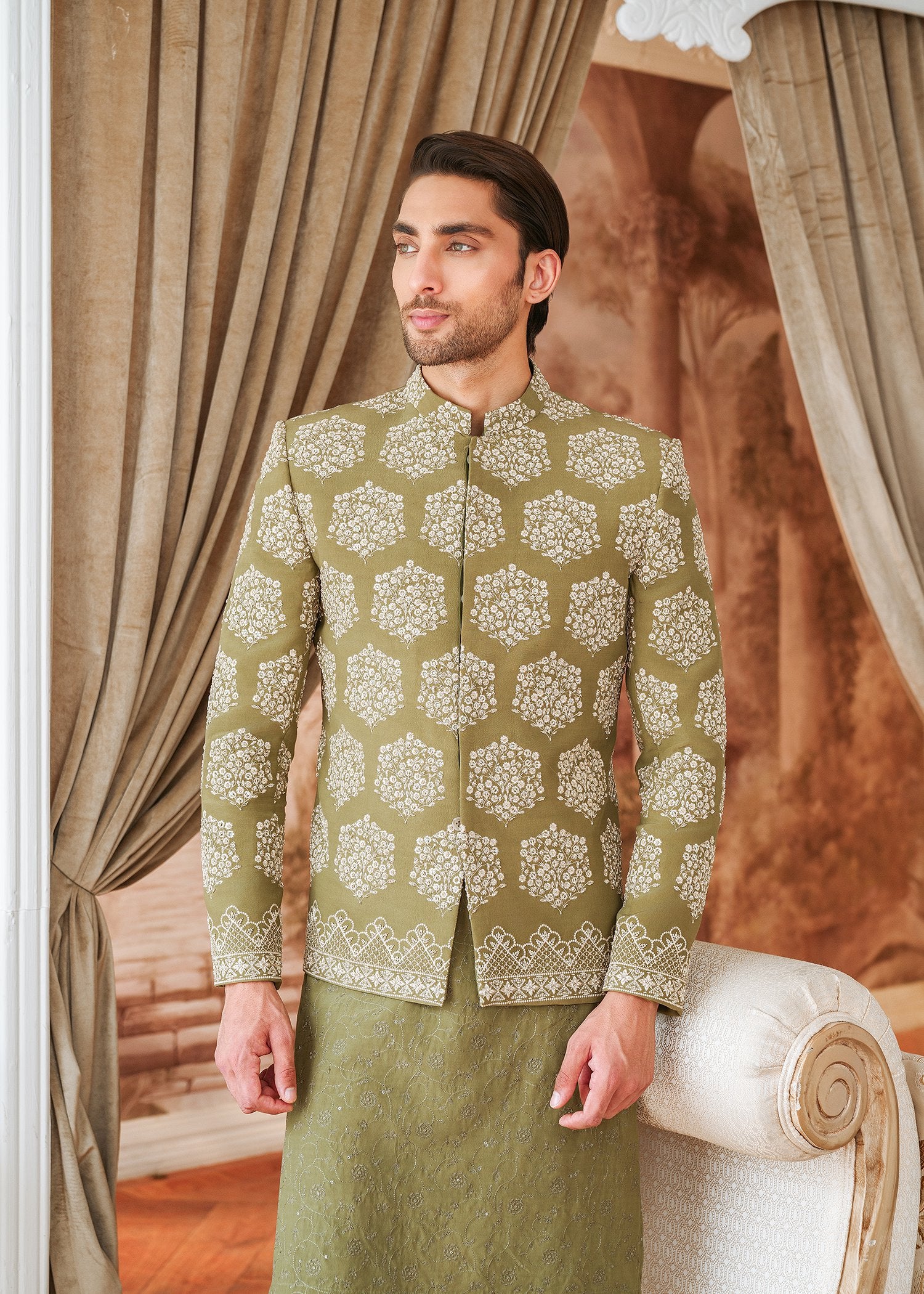 'Sitaare' Prince Coat
