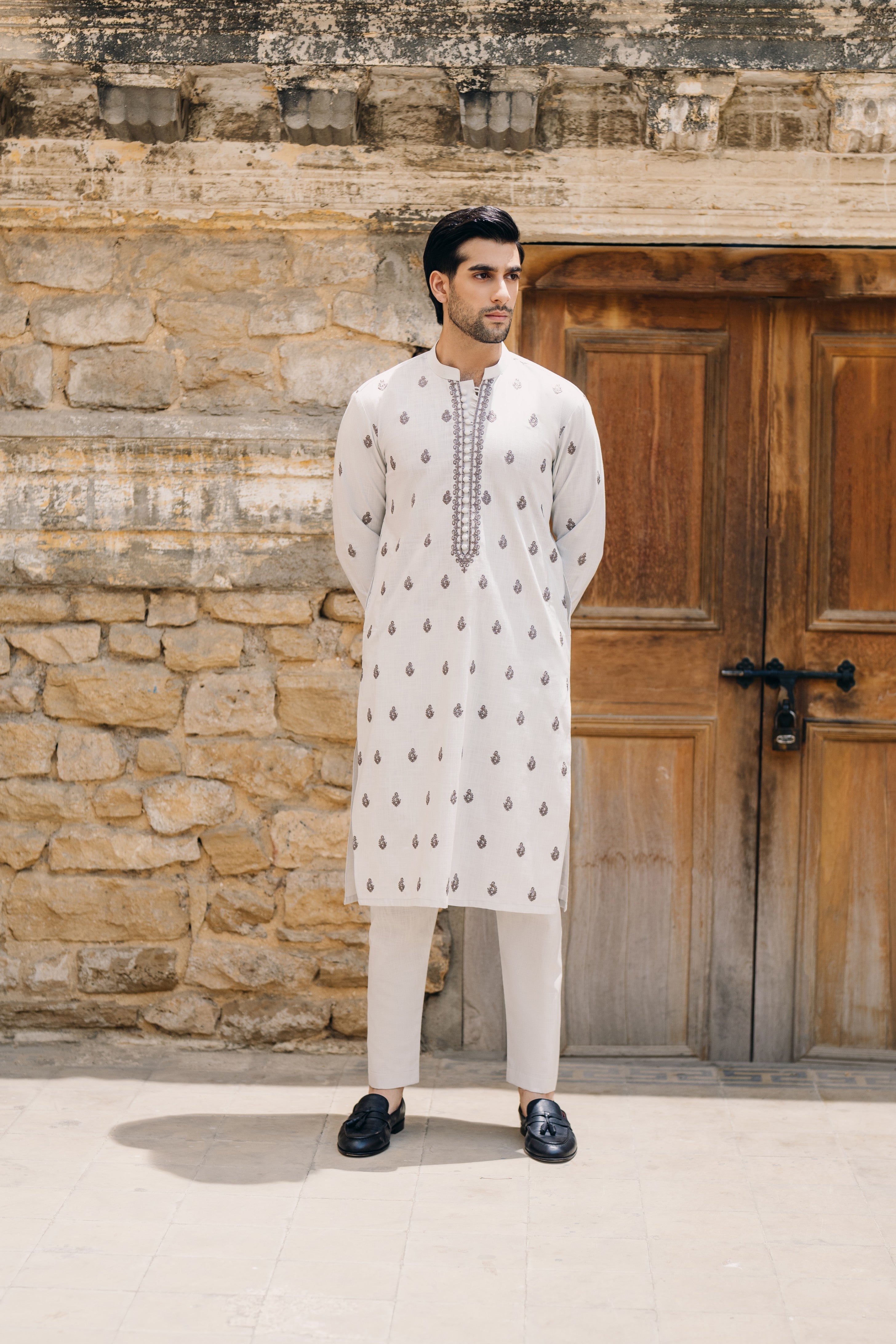 Cloud White Damask Pattern Kurta Pajama