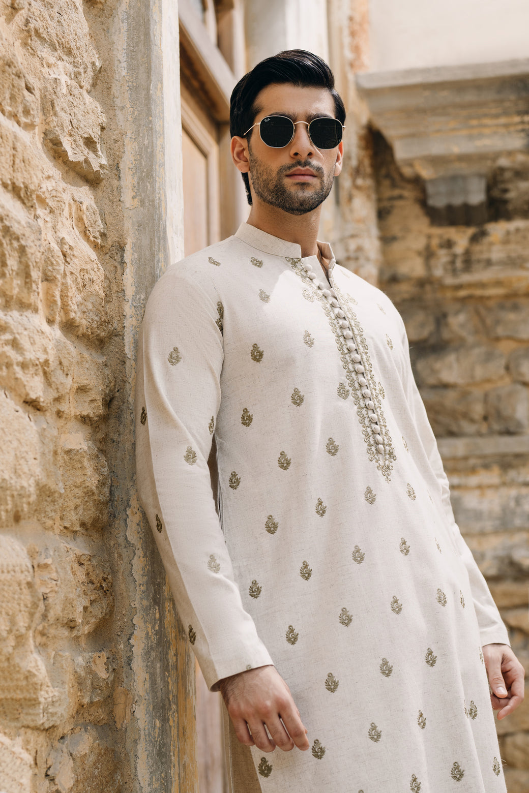 Karandi Damask Pattern Kurta Pajama