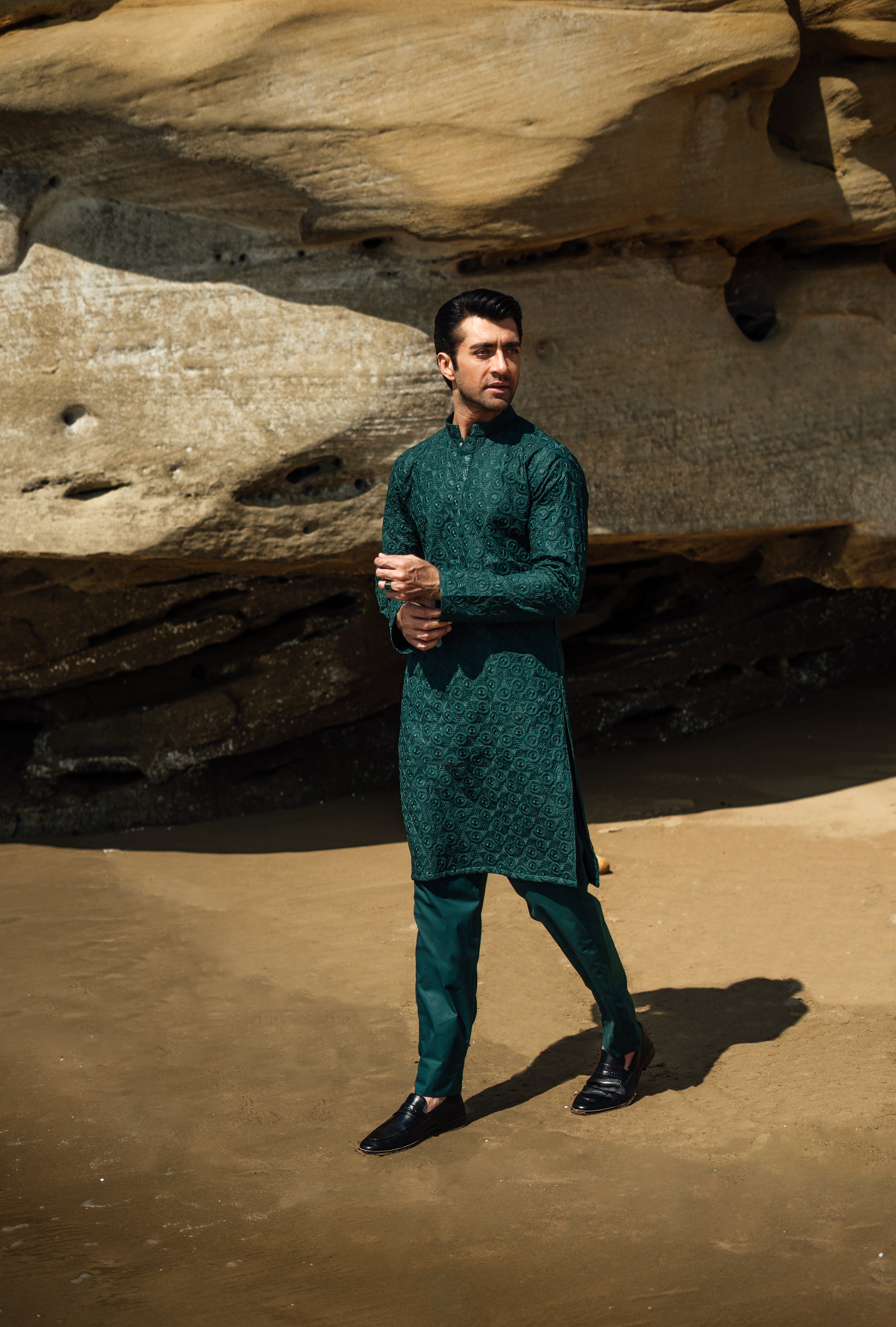 Green Embroidered Kurta & Pajama